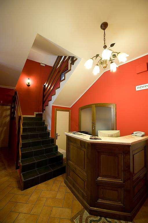 Hotel Properzio Assis Interior foto